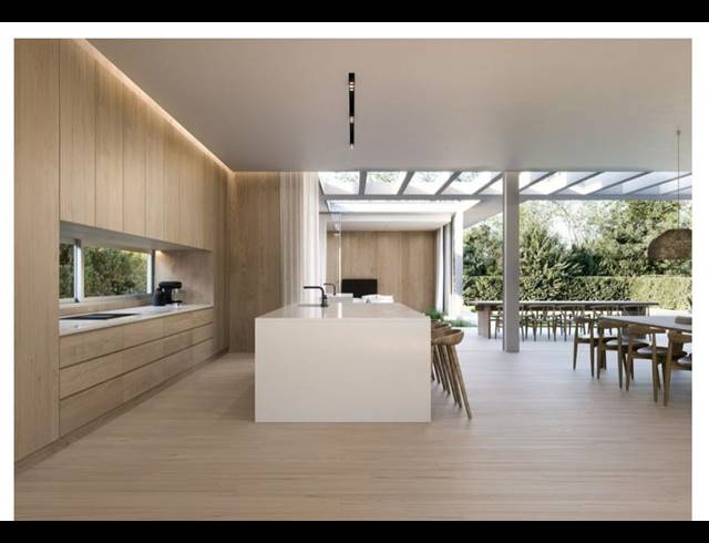 6 BEDROOM HOUSE FOR SALE IN MIDSTREAM RIDGE